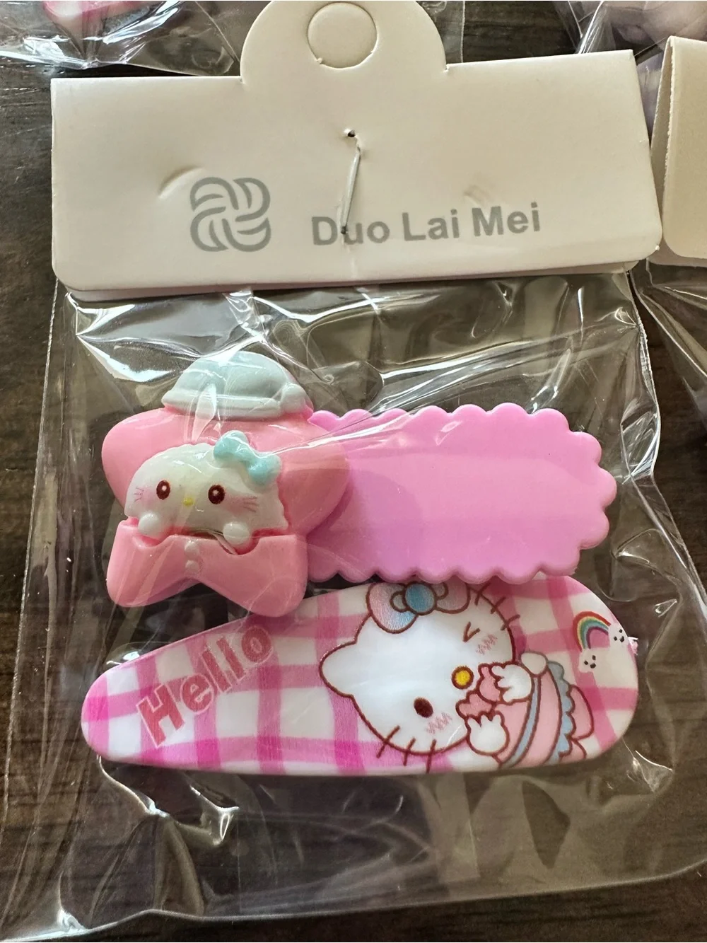 NWT Set of 4 Hello Kitty Child Size Hair Clips Barretts Pink & Purple